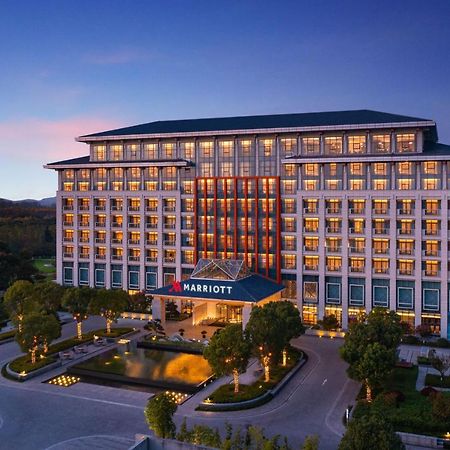 Wuxi Marriott Hotel Lihu Lake Екстер'єр фото
